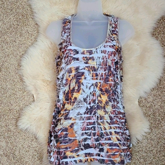 Cache Sleeveless Animal Print Ruffled Shirt - Picture 7 of 10